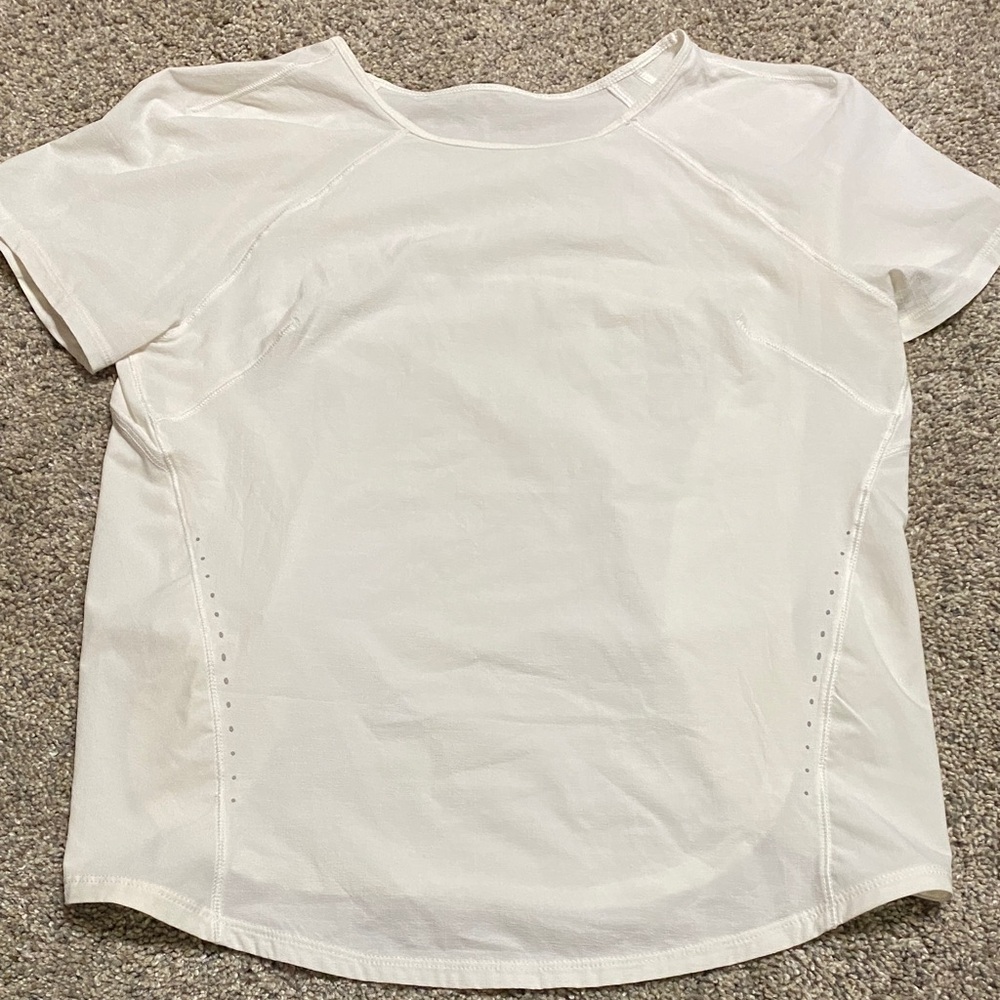 Lululemon running top